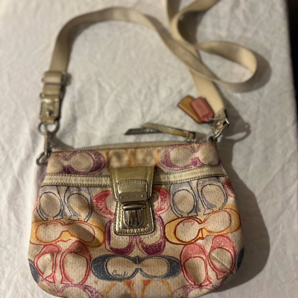 Coach Multicolor Signature Shoulder Bag